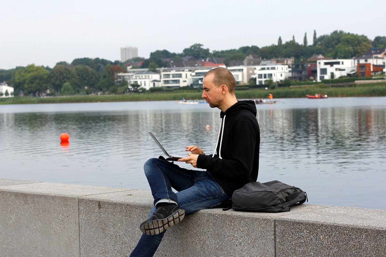 九州で夜遅くでも楽しめる美味しいグルメは？