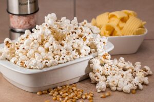 九州で早朝出発する際の朝食はどこで食べられる？